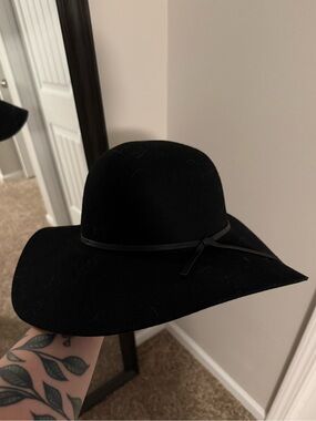 a new day Black Wide-Brim Floppy Hat with Ribbon Trim